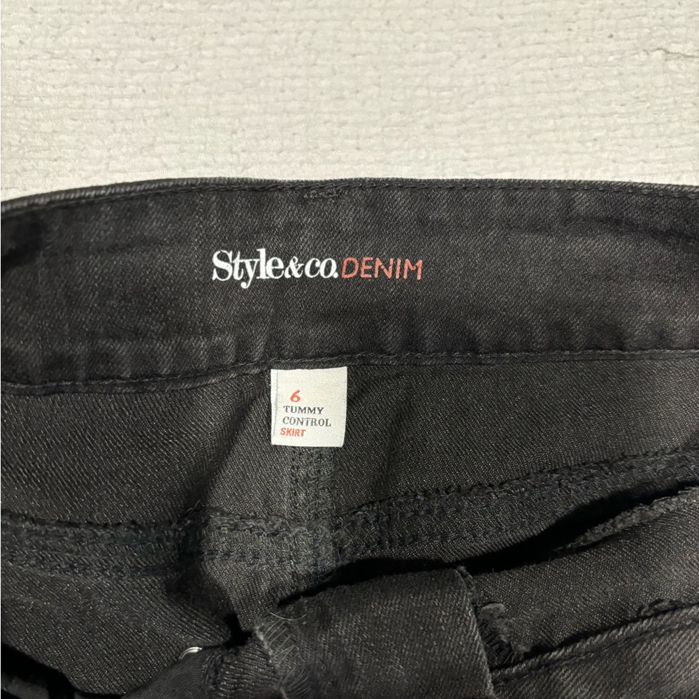 Jean Skirt - Picture 2 of 3